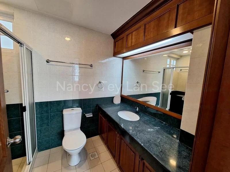 5 Bed Bungalow (Landed) for Sale in  Lewis Road - Image 2